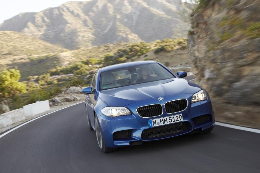  BMW M5 2011 года  (фото 183 из 344)